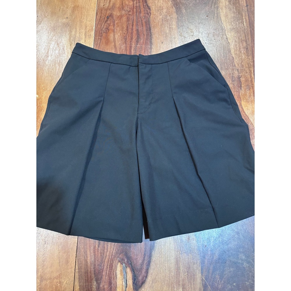 Lululemon city sky shorts women size 4 black pleated wide leg tech hiking golf